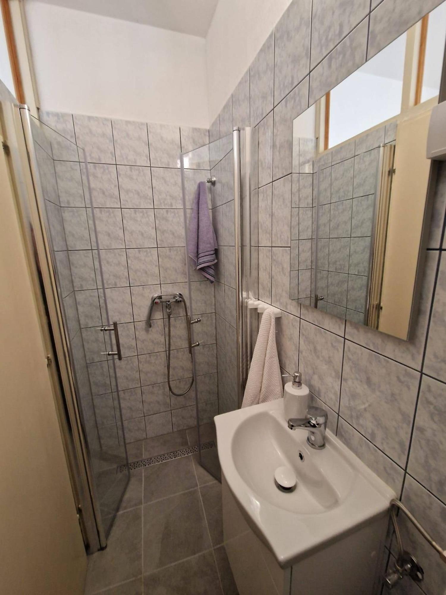 Apartments By The Sea Seget Donji, Trogir - 2029 Esterno foto